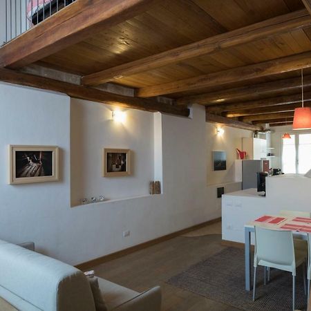 Maiorca 24 Apartments Alghero Bagian luar foto