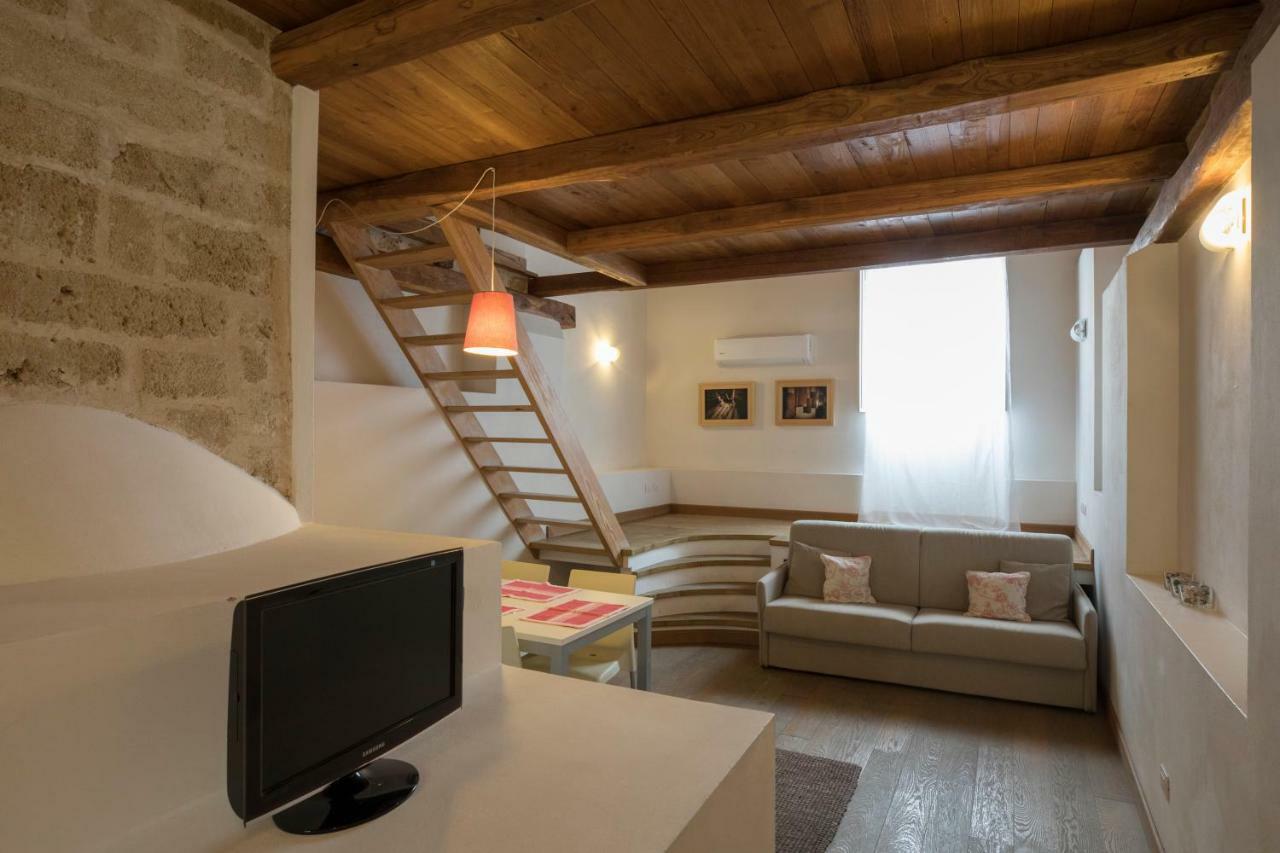 Maiorca 24 Apartments Alghero Bagian luar foto