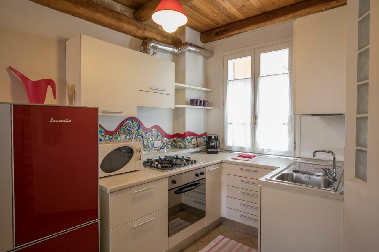 Maiorca 24 Apartments Alghero Bagian luar foto